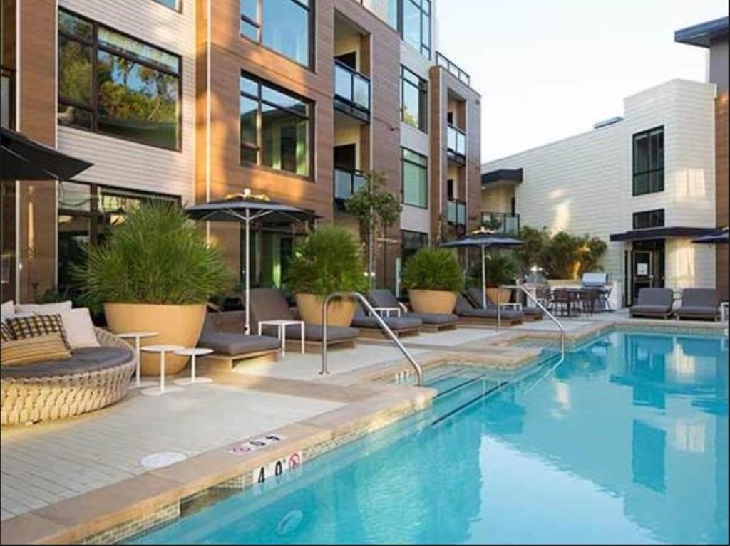 Global Luxury Suites At Downtown Mountain View Exteriér fotografie