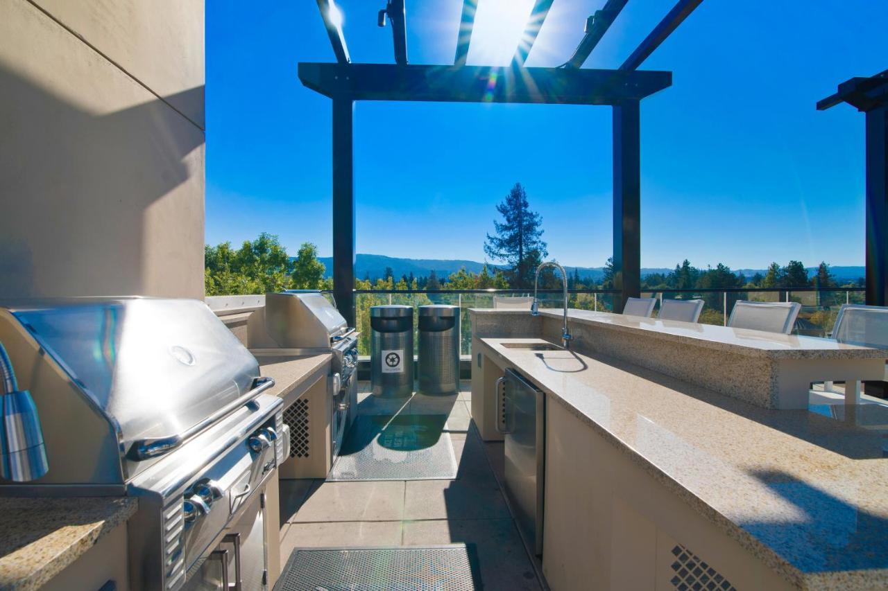 Global Luxury Suites At Downtown Mountain View Exteriér fotografie